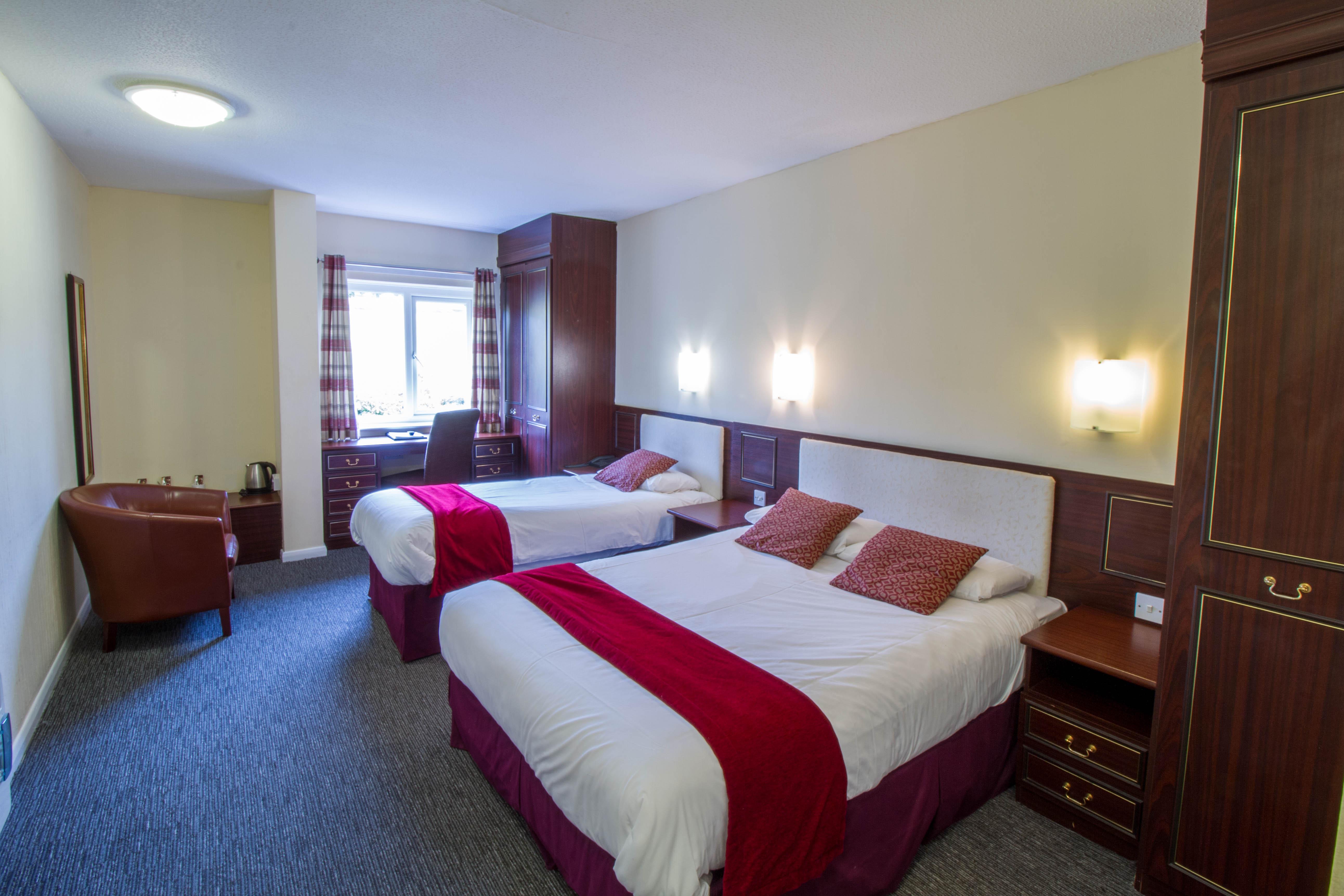 Springfield Hotel & Health Club Halkyn Экстерьер фото