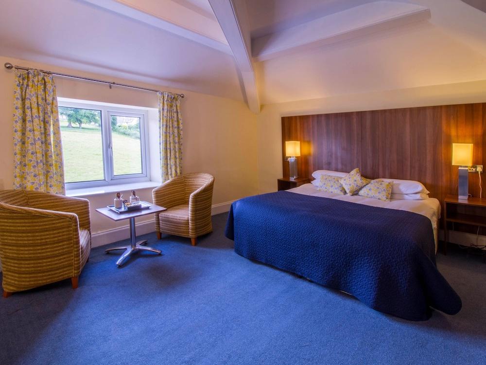 Springfield Hotel & Health Club Halkyn Экстерьер фото