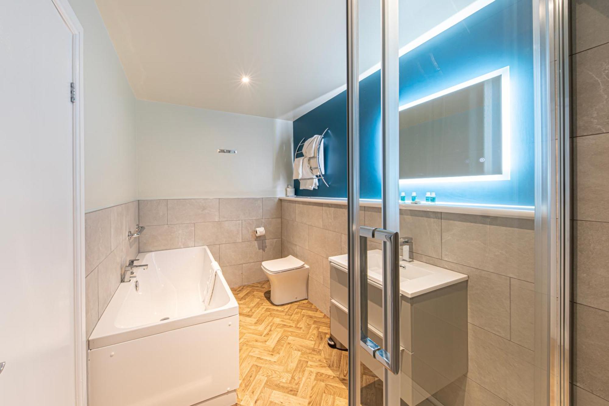 Springfield Hotel & Health Club Halkyn Экстерьер фото